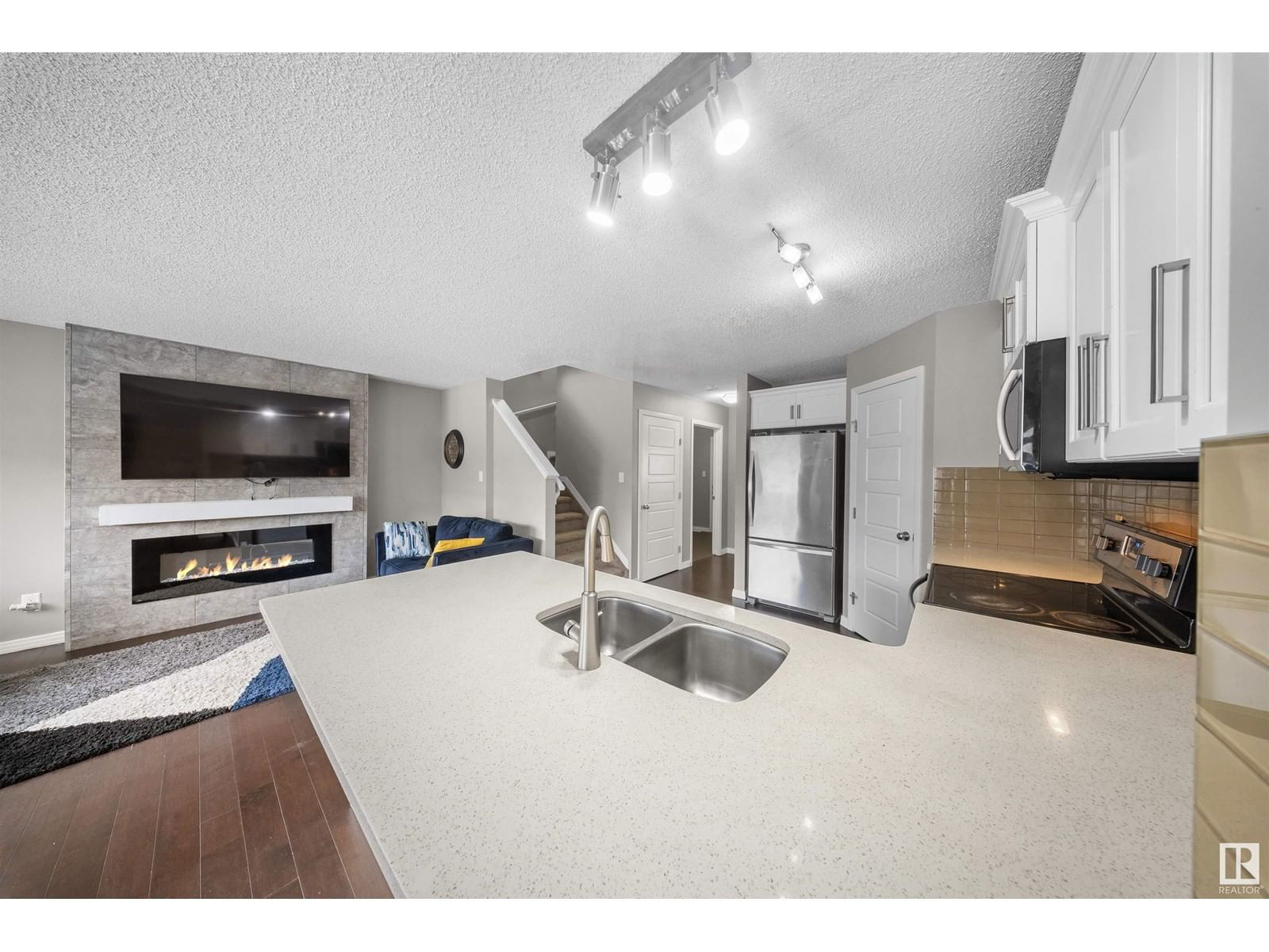 1514 152 Av Nw Edmonton, Alberta