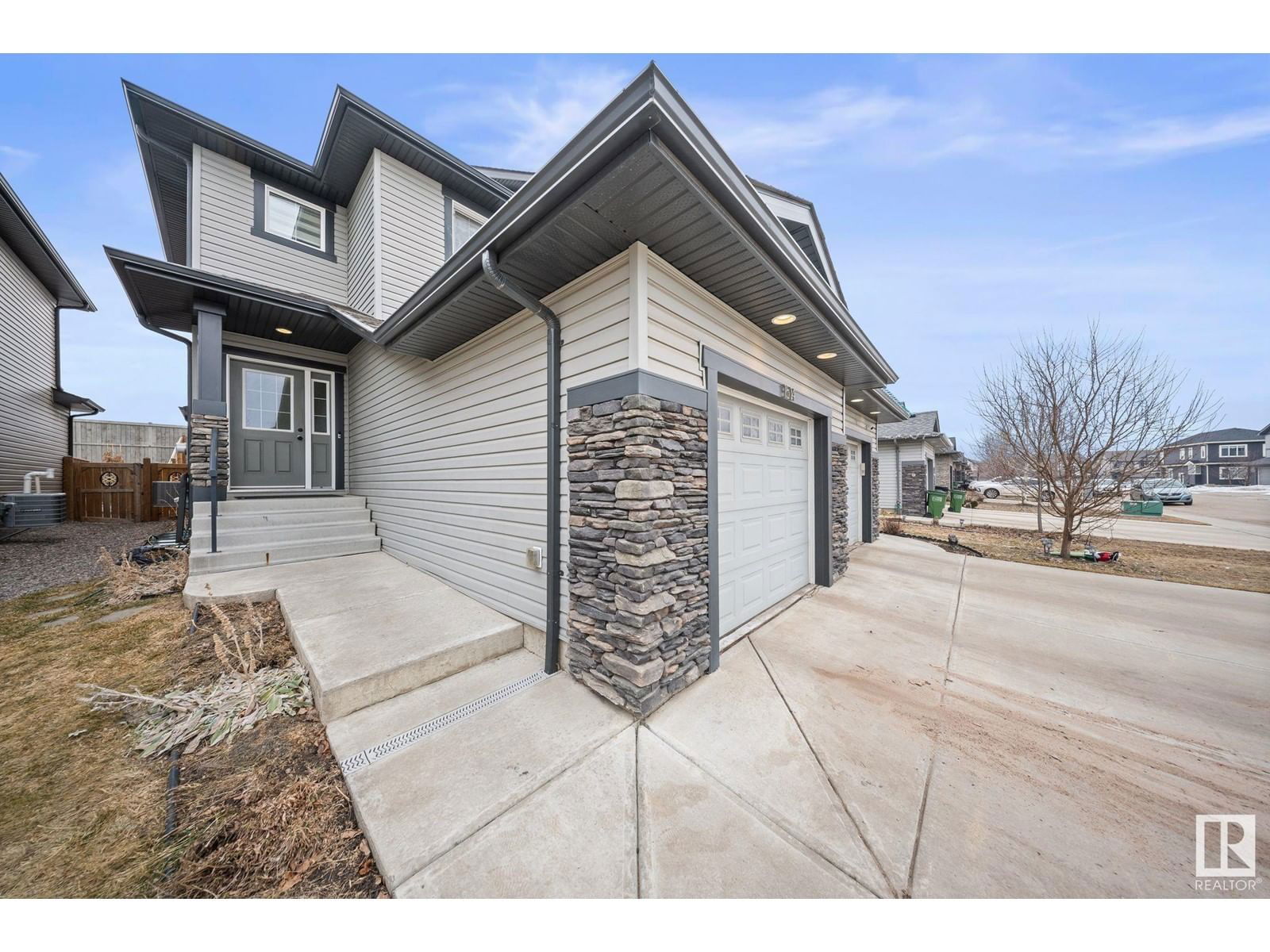 1514 152 Av Nw Edmonton, Alberta