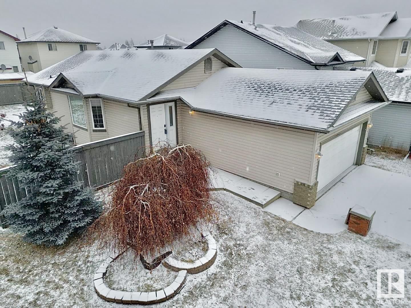 19044 46 Av Nw Edmonton, Alberta