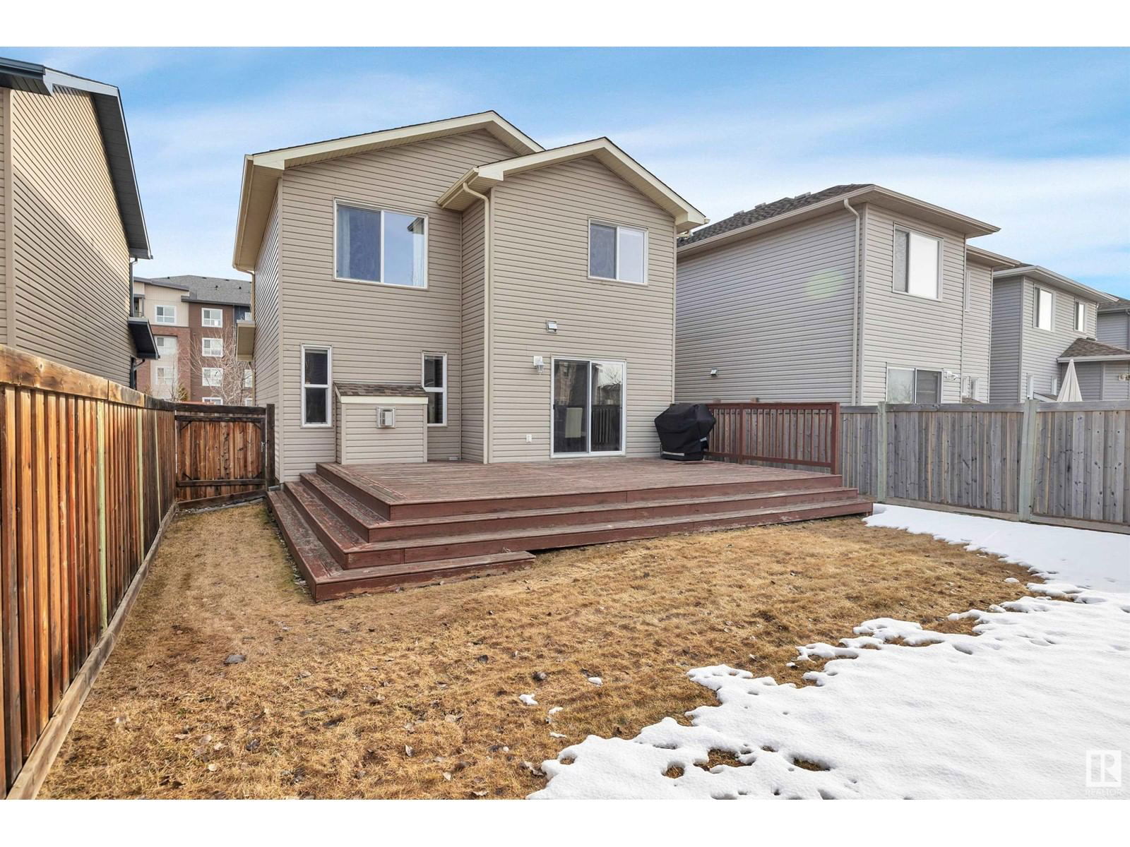 5507 Schonsee Dr Nw Edmonton, Alberta