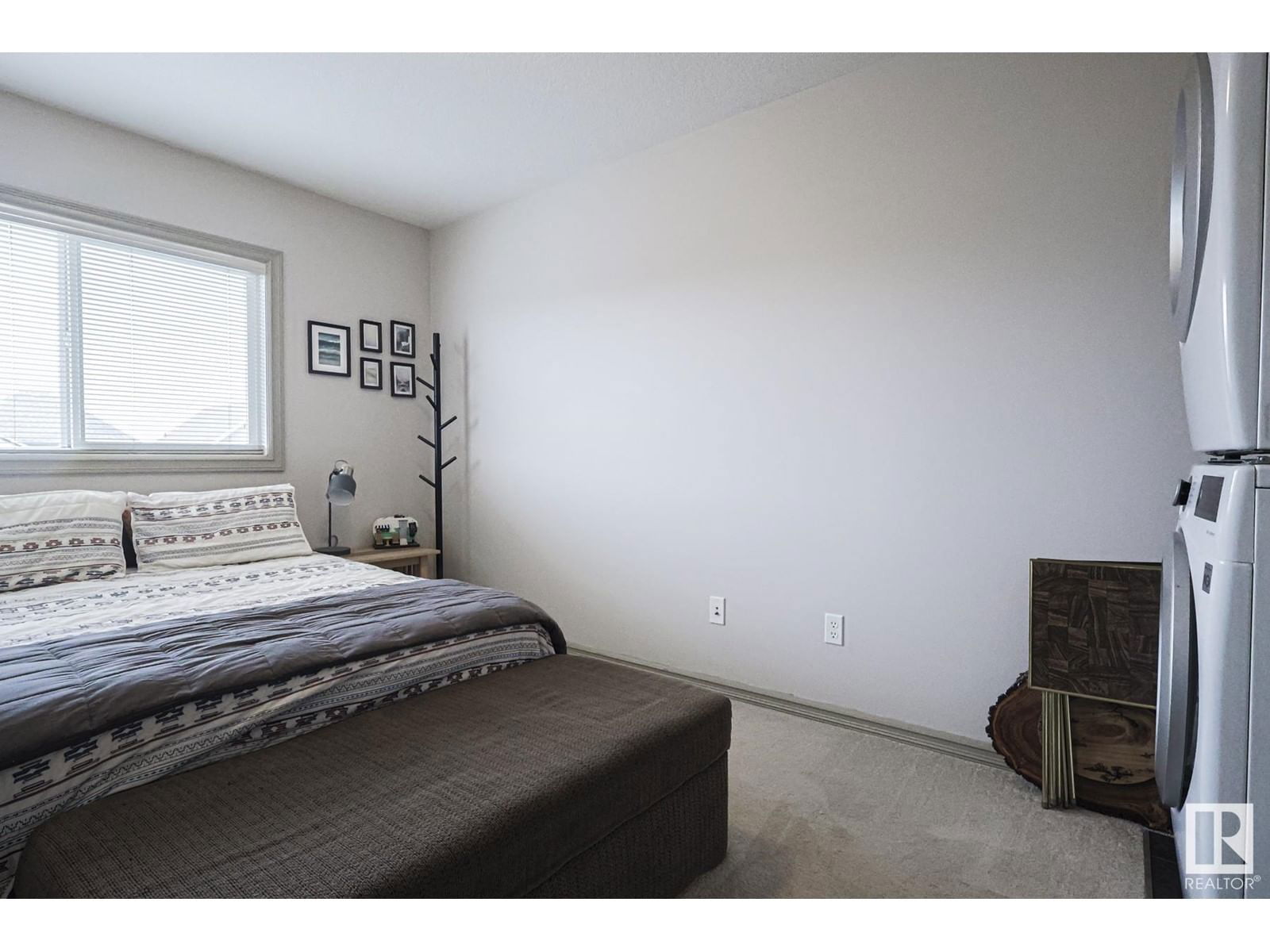 136 58 St Sw Edmonton, Alberta