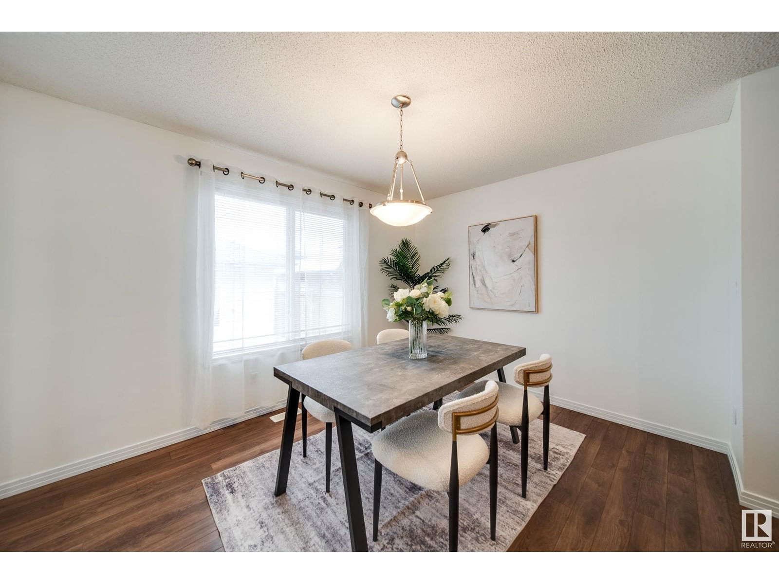 1013 177a St Sw Edmonton, Alberta