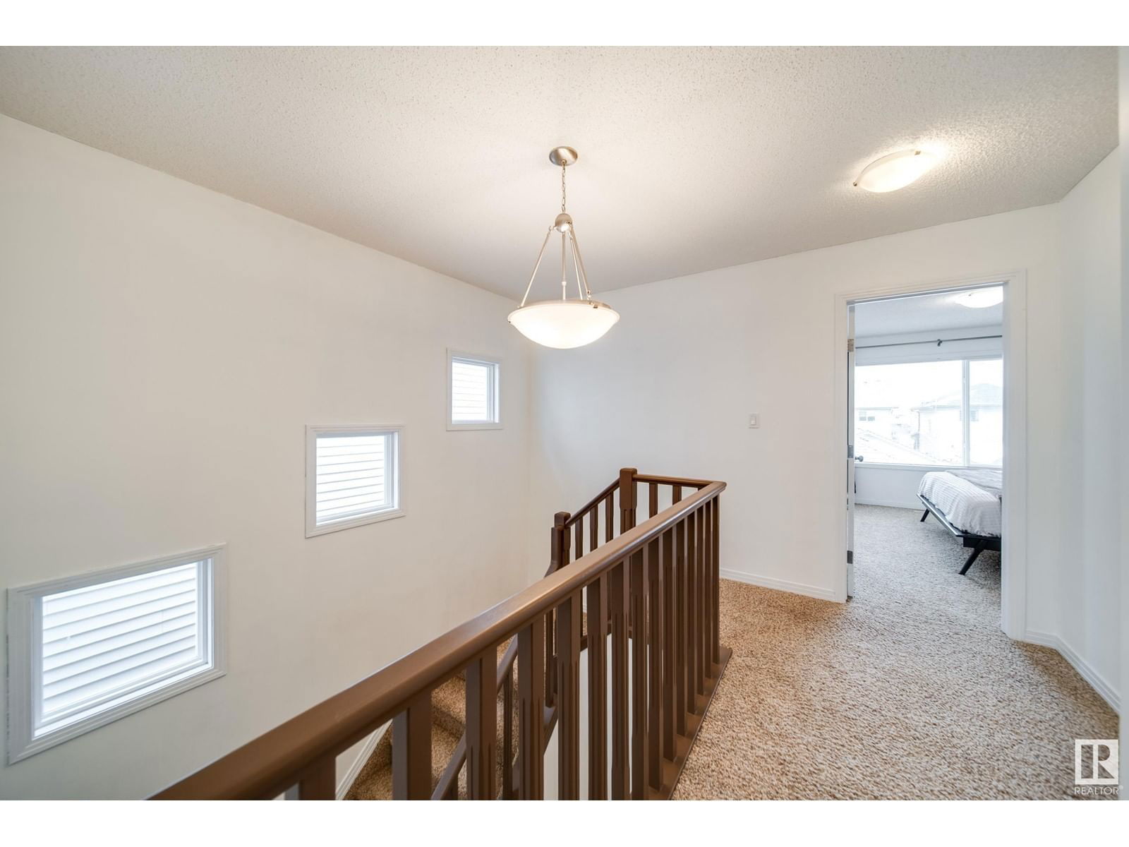 1013 177a St Sw Edmonton, Alberta