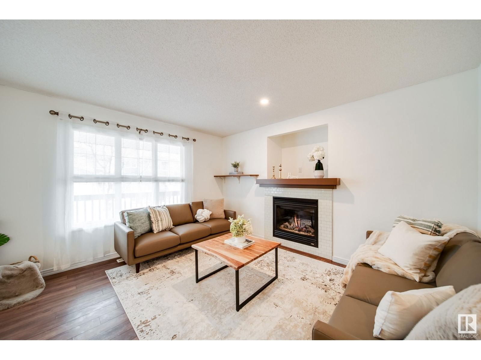 1013 177a St Sw Edmonton, Alberta