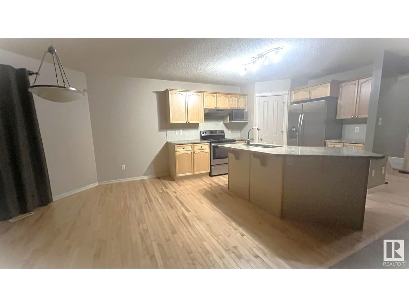 4514 163a Av Nw Edmonton, Alberta