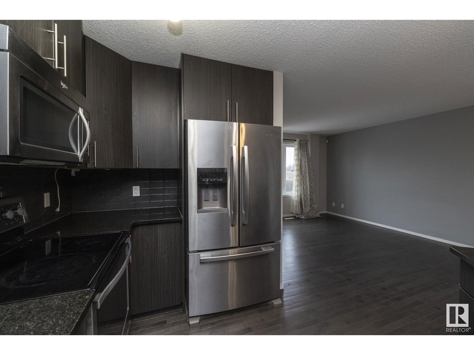 17146 126 St Nw Edmonton, Alberta