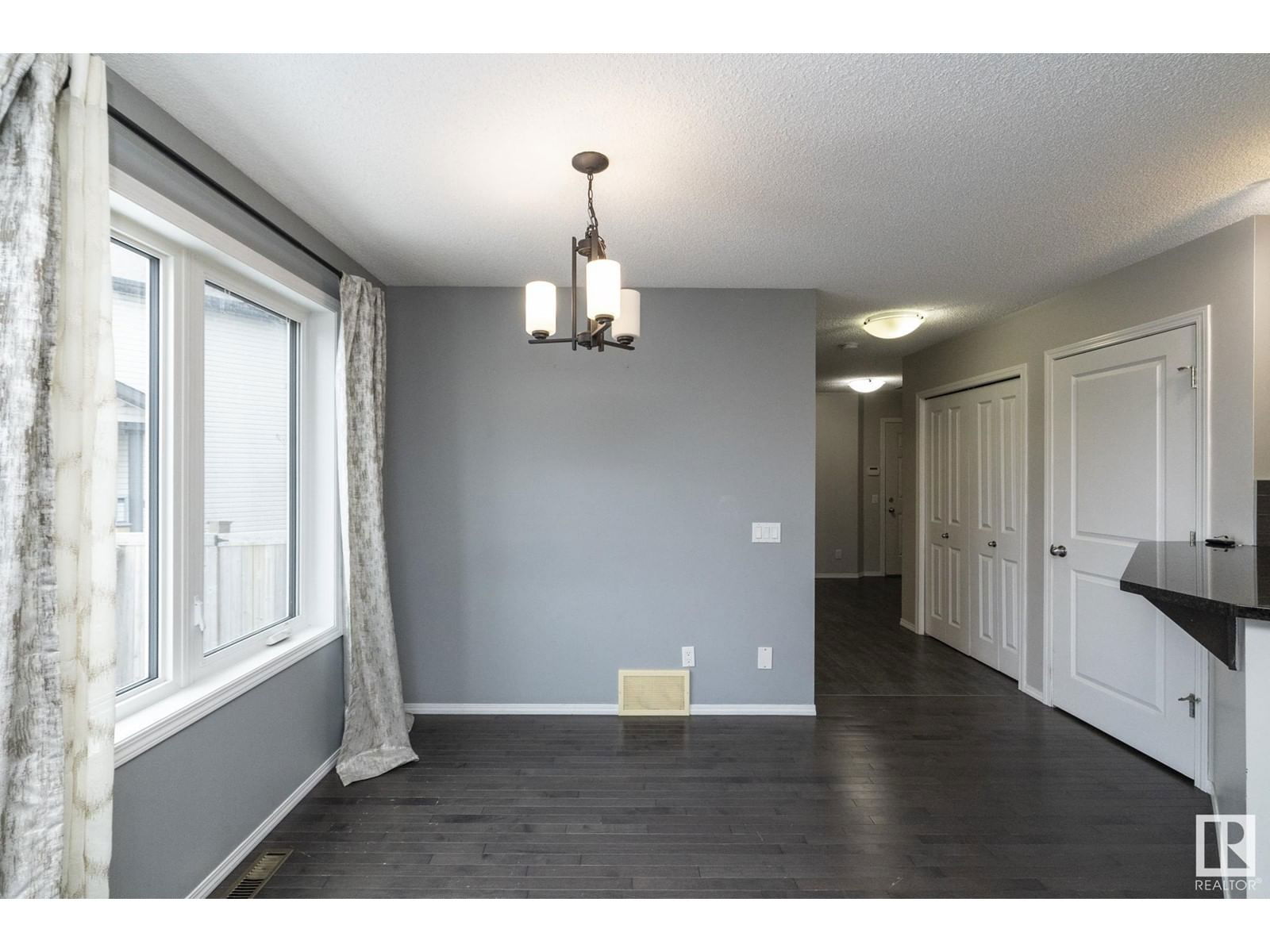 17146 126 St Nw Edmonton, Alberta