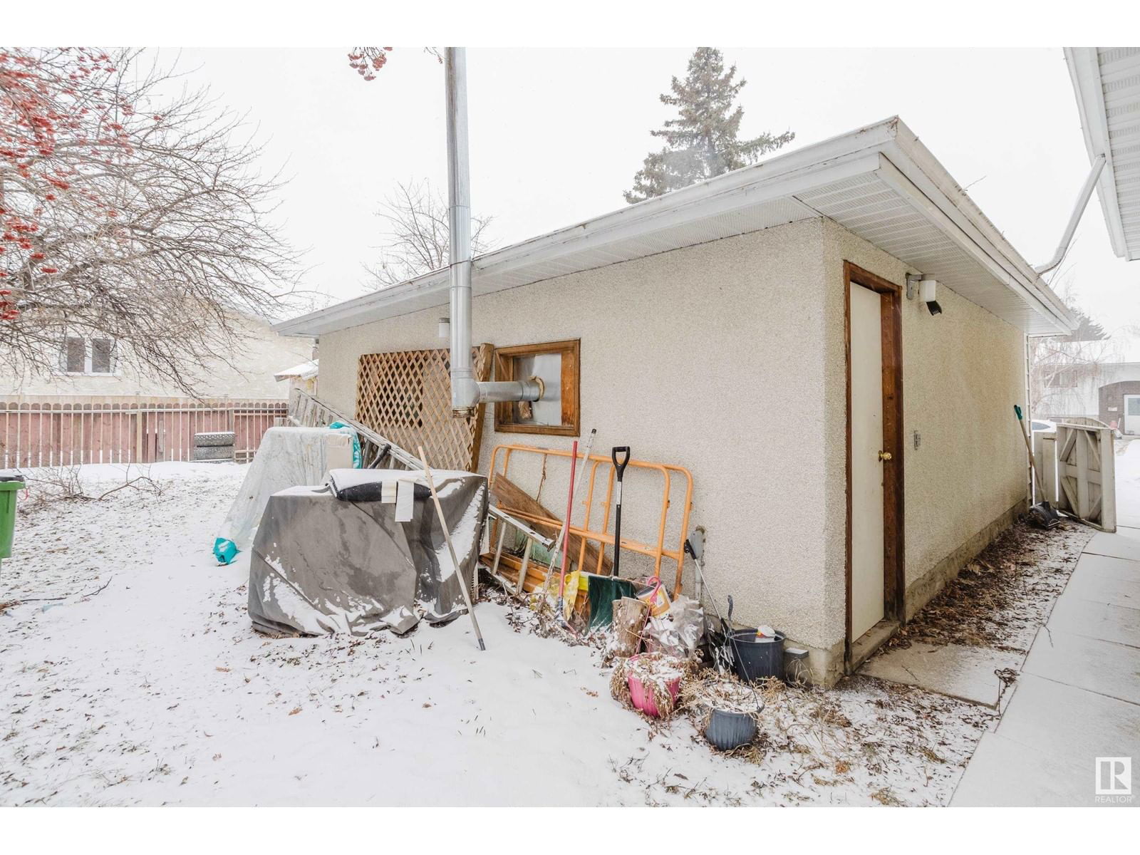 1115 87 St Nw Edmonton, Alberta