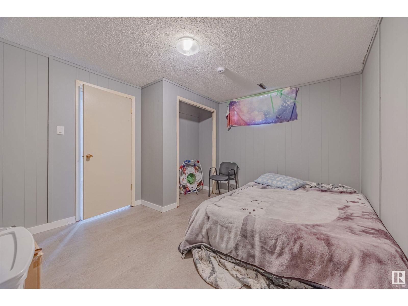 13305 68 St Nw Nw Edmonton, Alberta