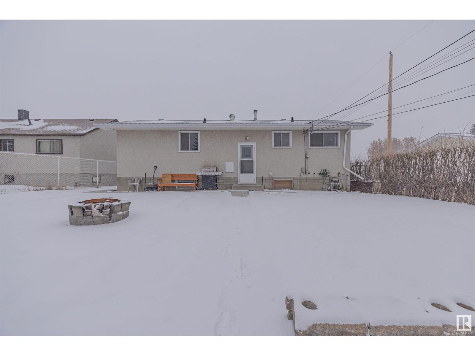 13305 68 St Nw Nw Edmonton, Alberta