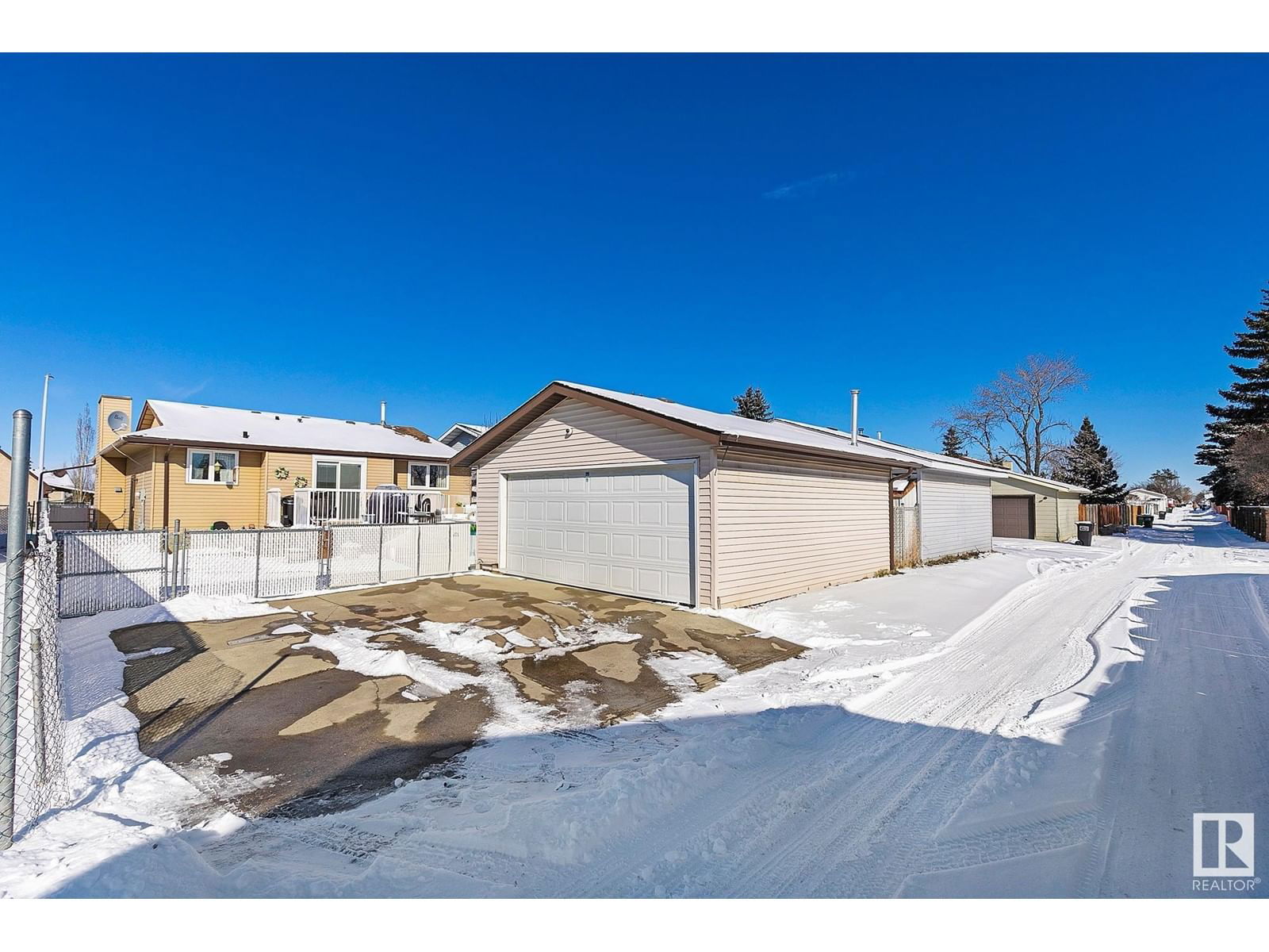 8803 152b Av Nw Edmonton, Alberta