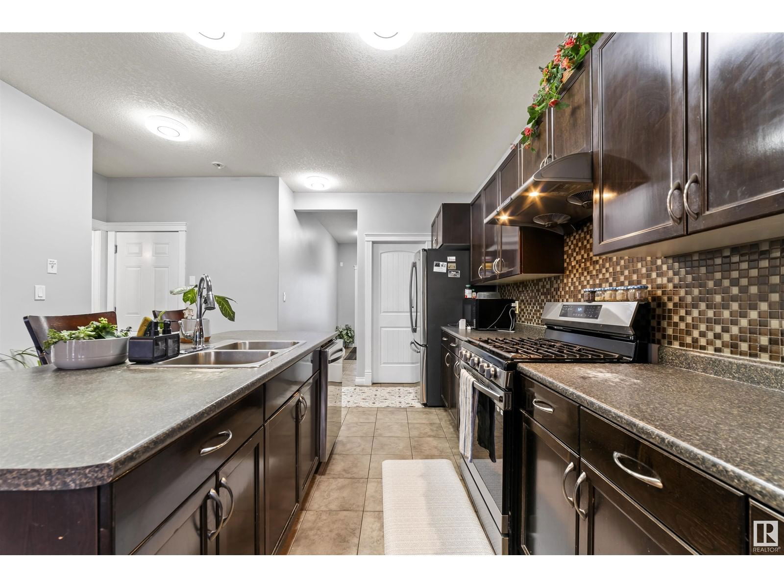 NW - 2511 29 ST Image 14