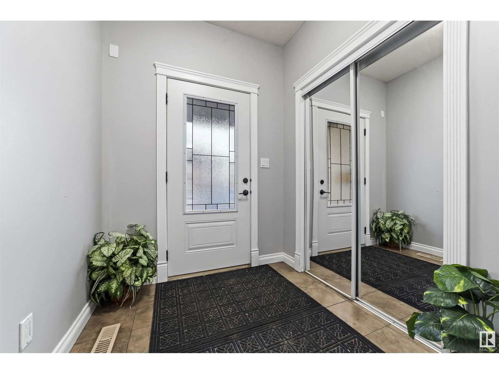 NW - 2511 29 ST Image 17