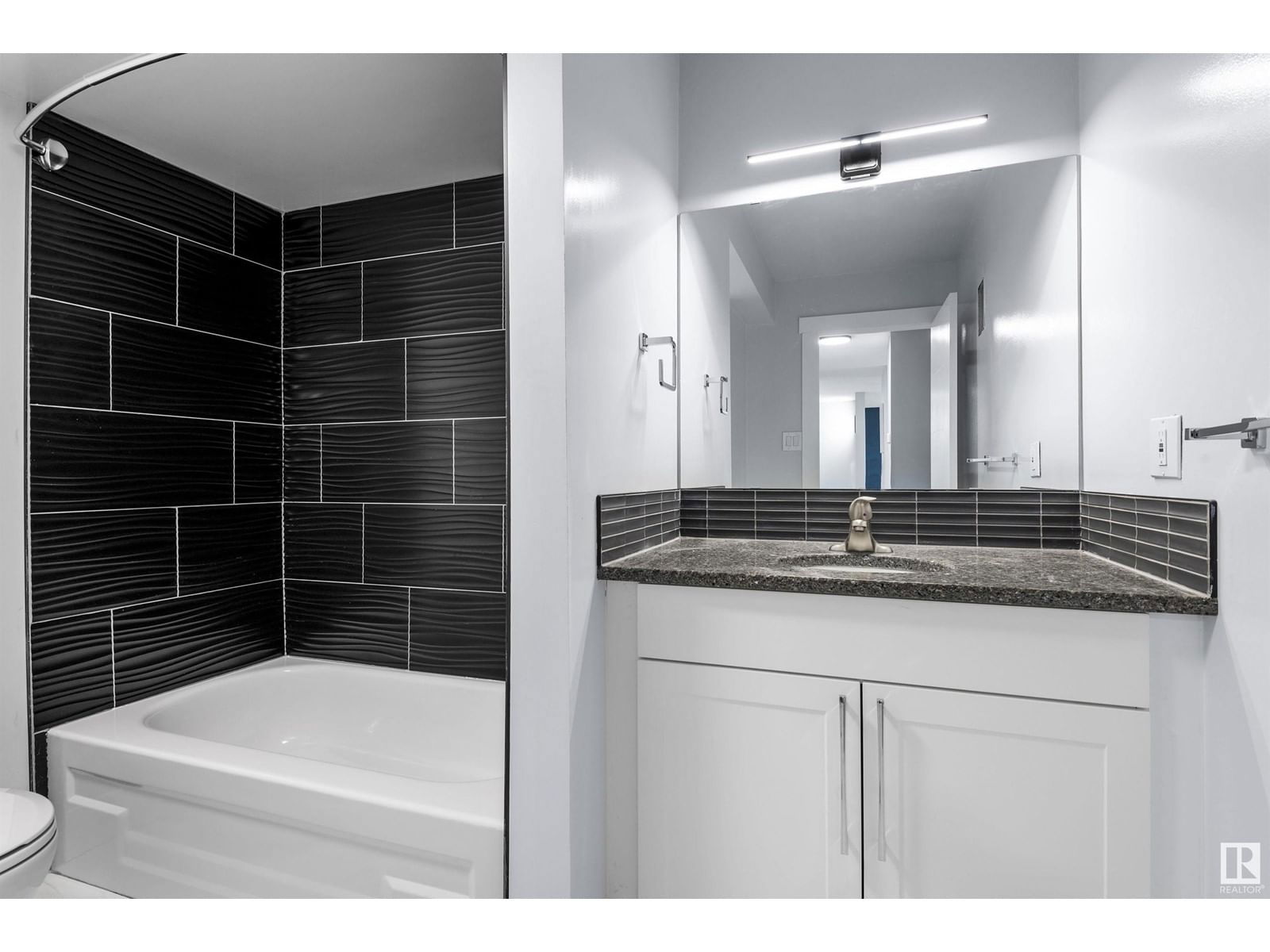 #309 - 10335 117 ST Image 27