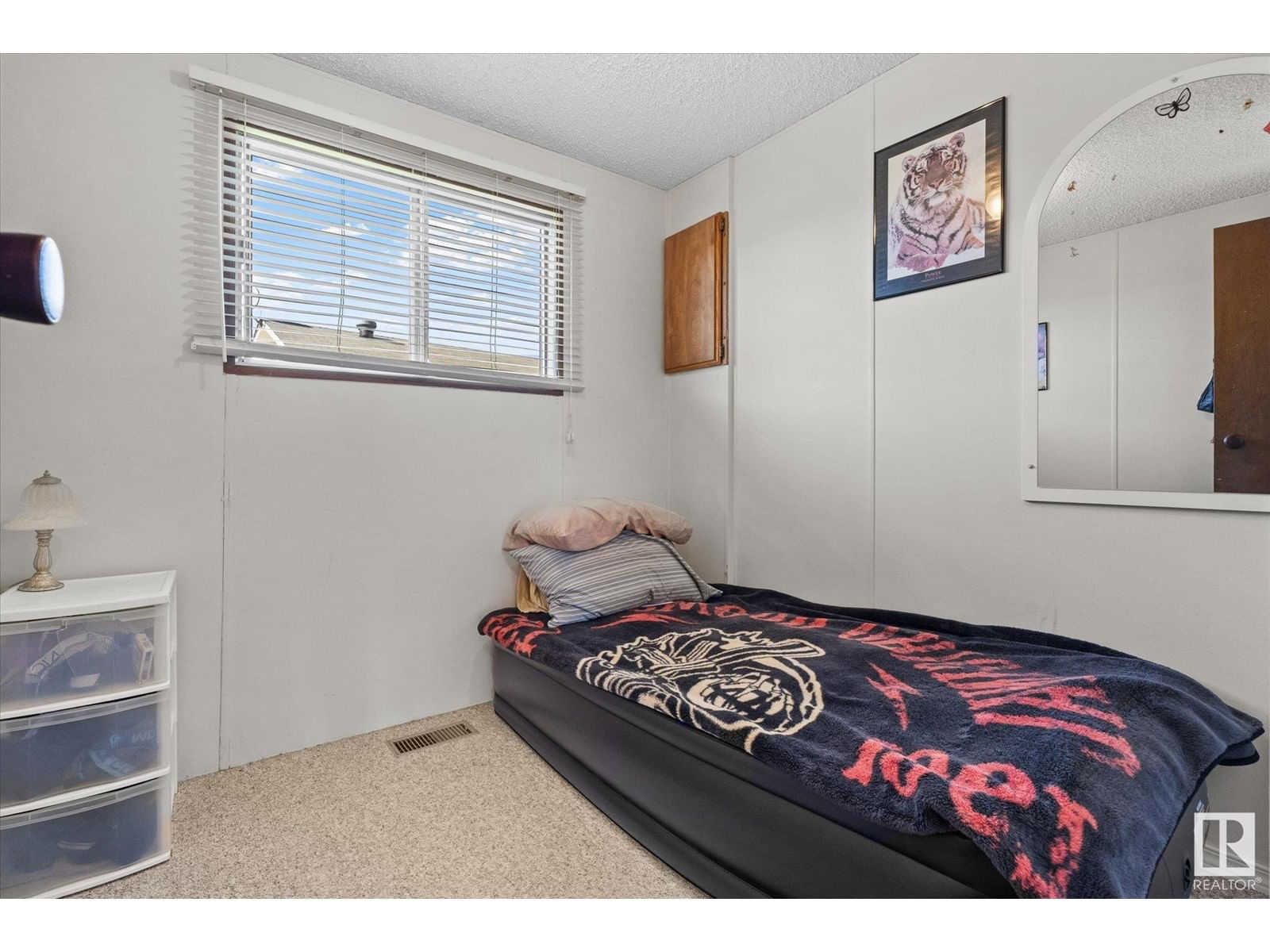 #4 - 3401 STE. ANNE TR Image 17