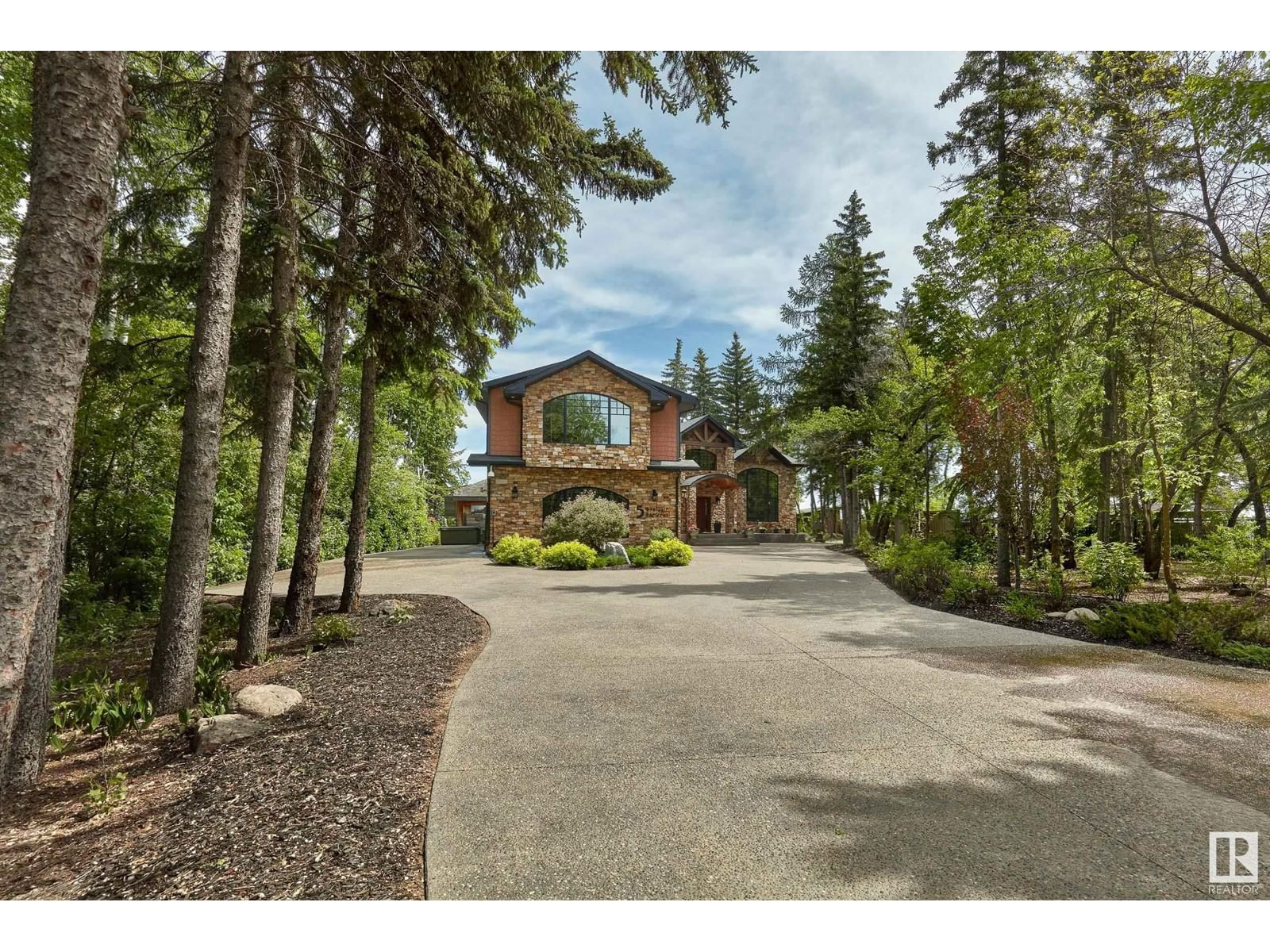 5 DONSDALE CR Image 3