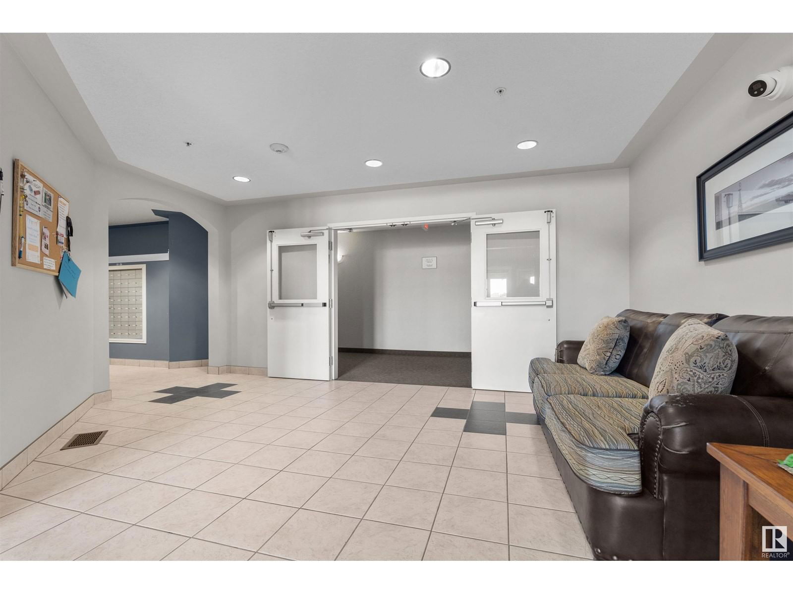 236 WESTERRA MR Image 27