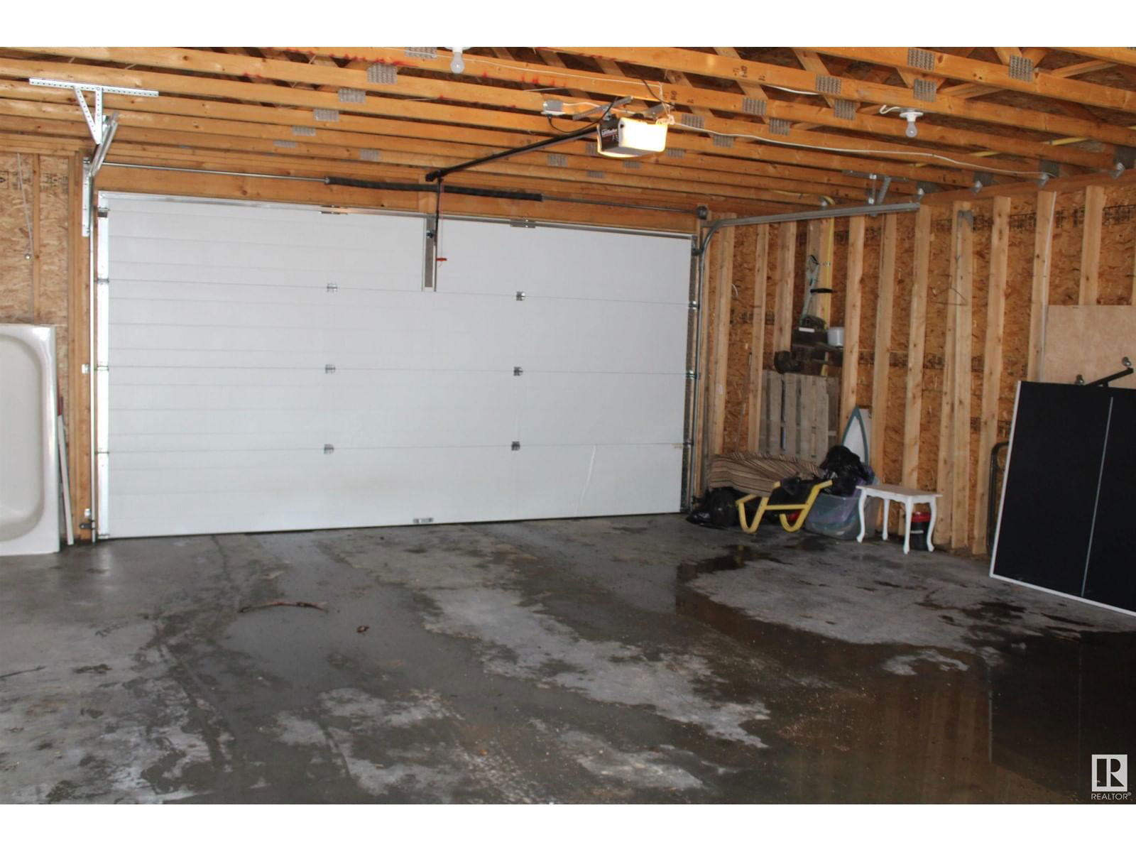 112 4 ST Image 13