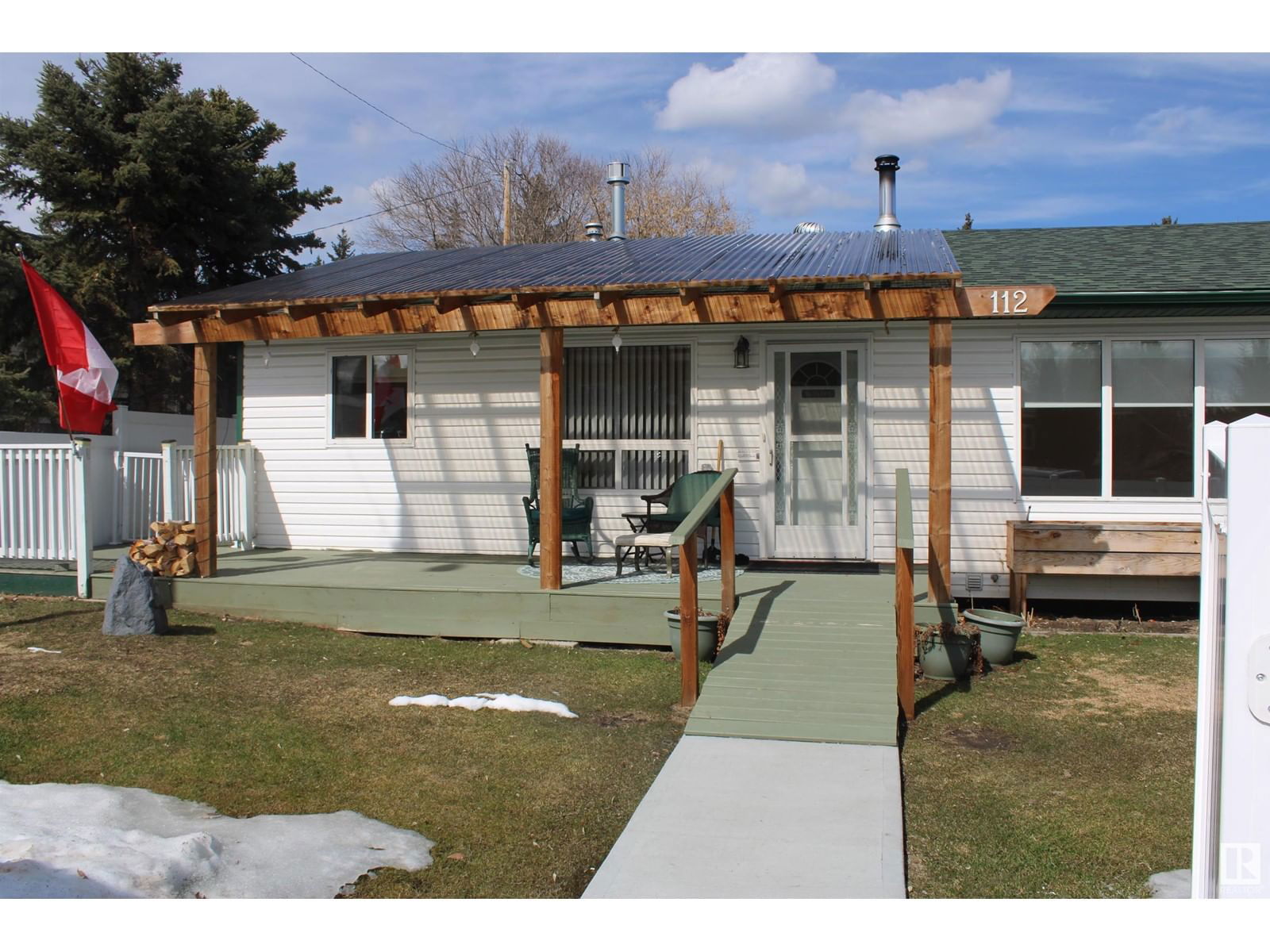 112 4 ST Image 2