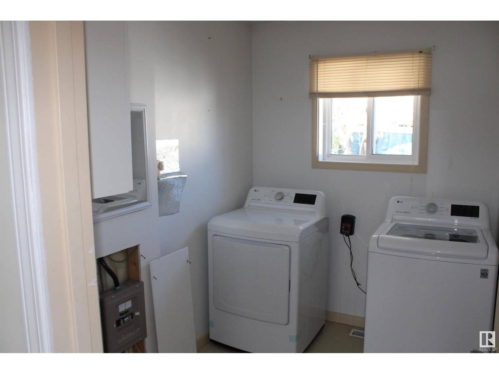 112 4 ST Image 27