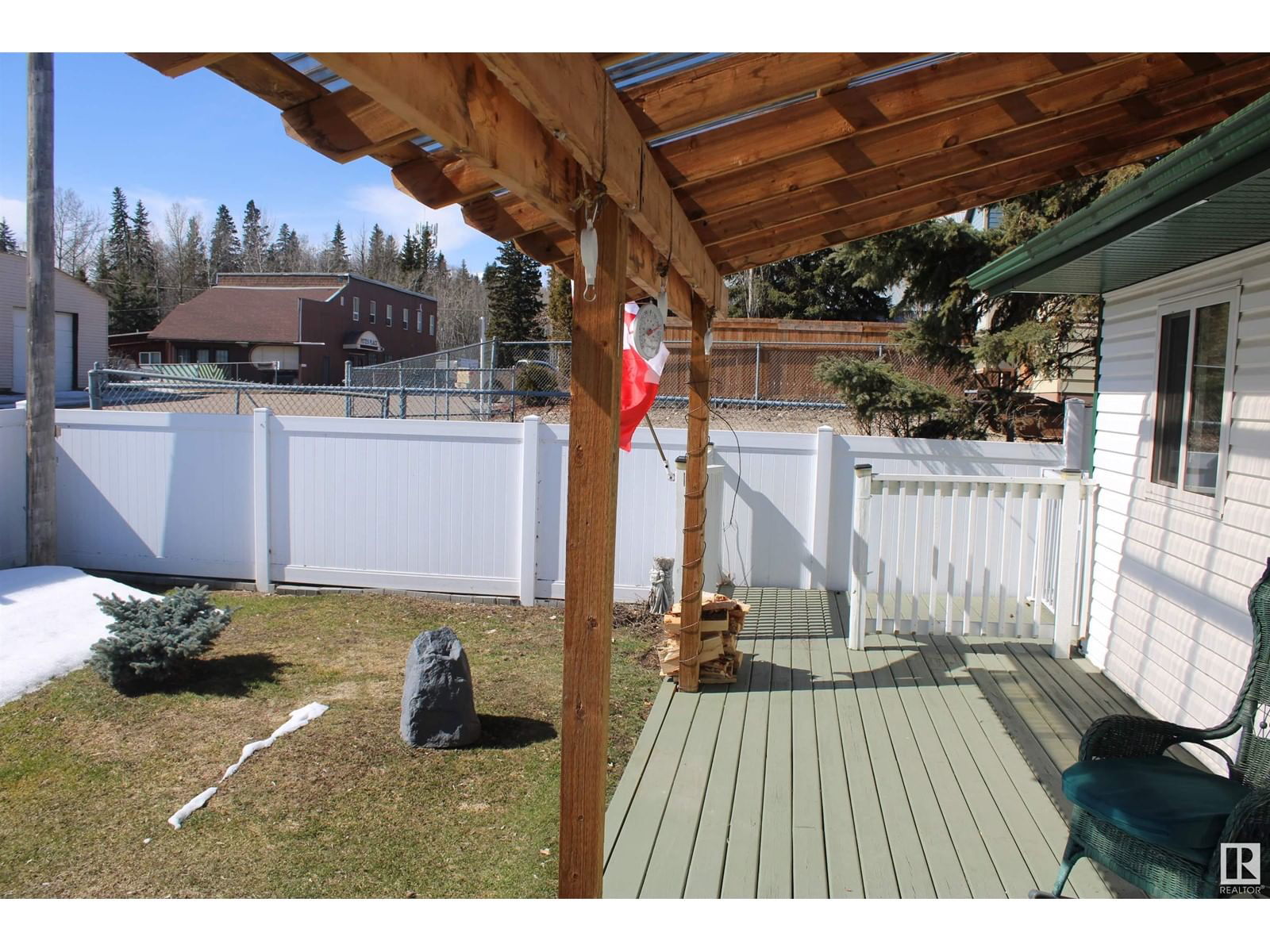 112 4 ST Image 30