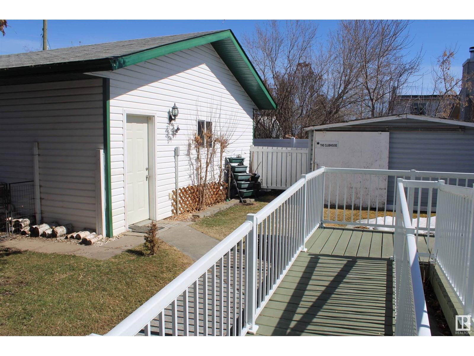 112 4 ST Image 6