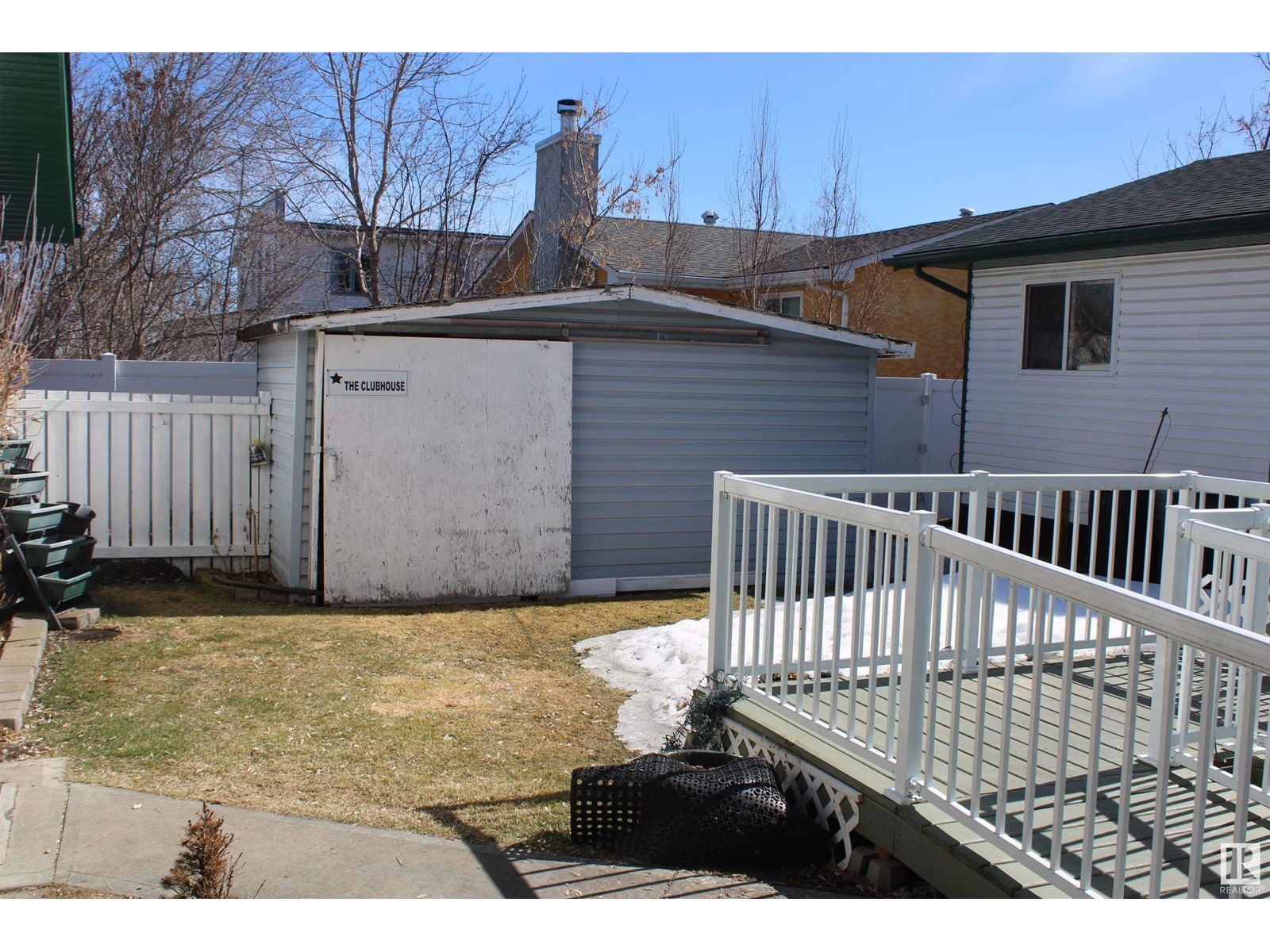 112 4 ST Image 9