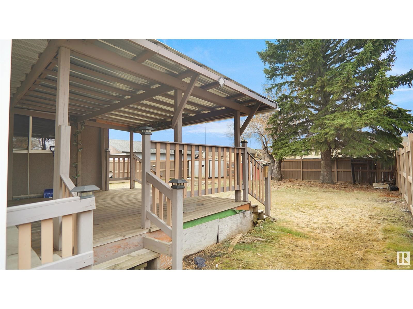 51 HAMILTON CR Image 36