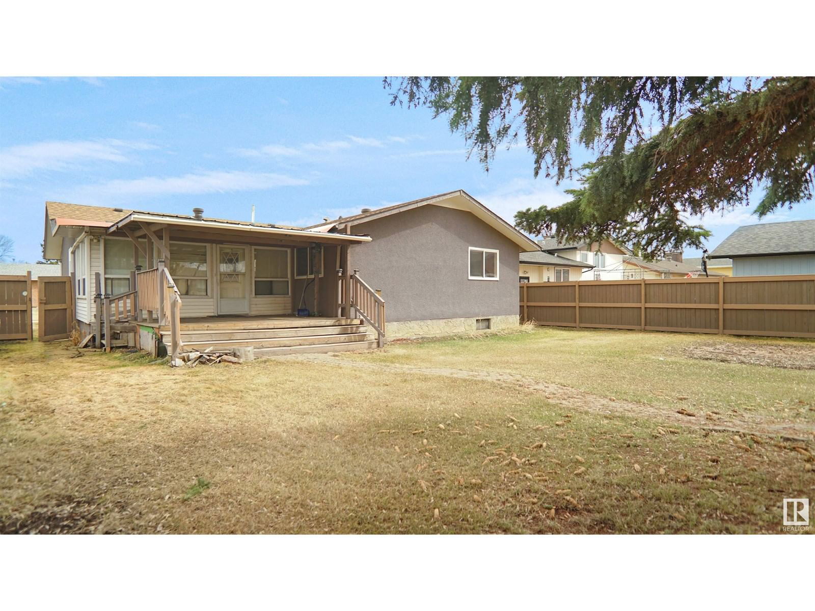 51 HAMILTON CR Image 43