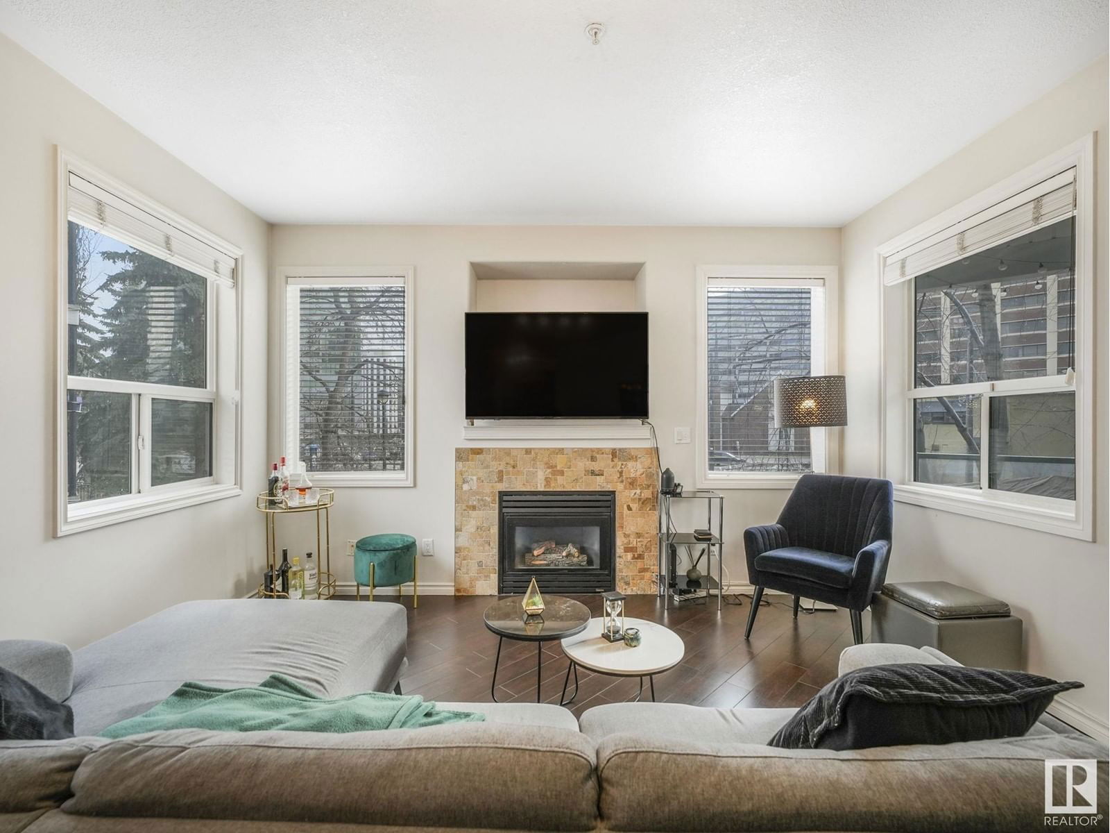 #204 - 10011 110 ST Image 16
