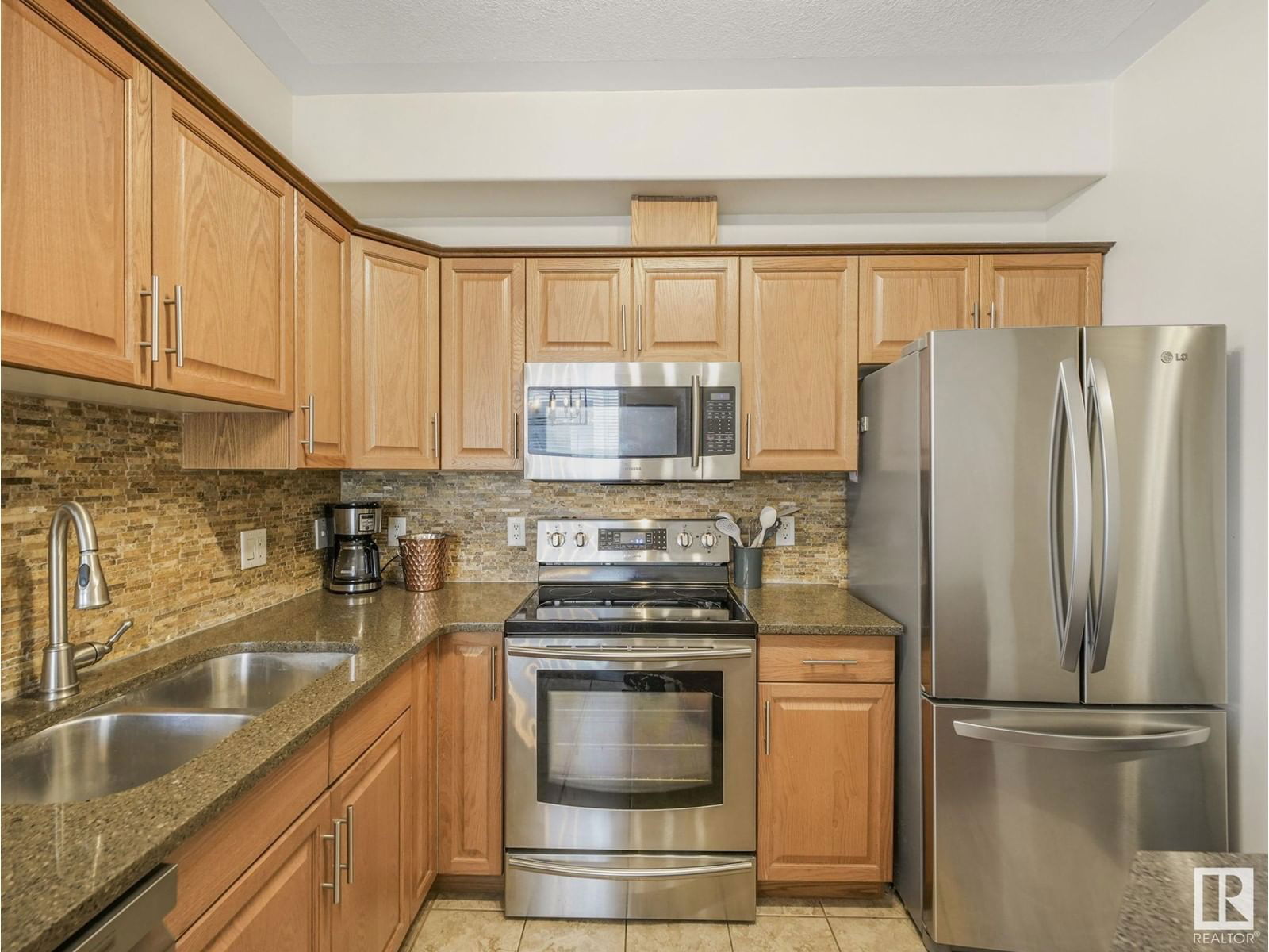 #204 - 10011 110 ST Image 7