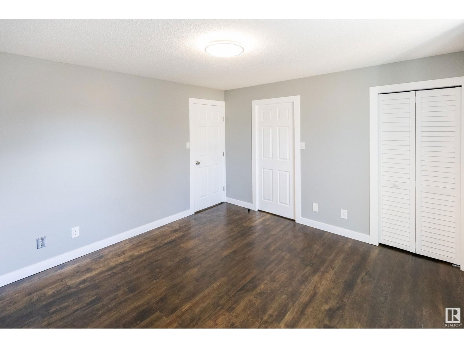 NW - 2115 145 AV Image 17