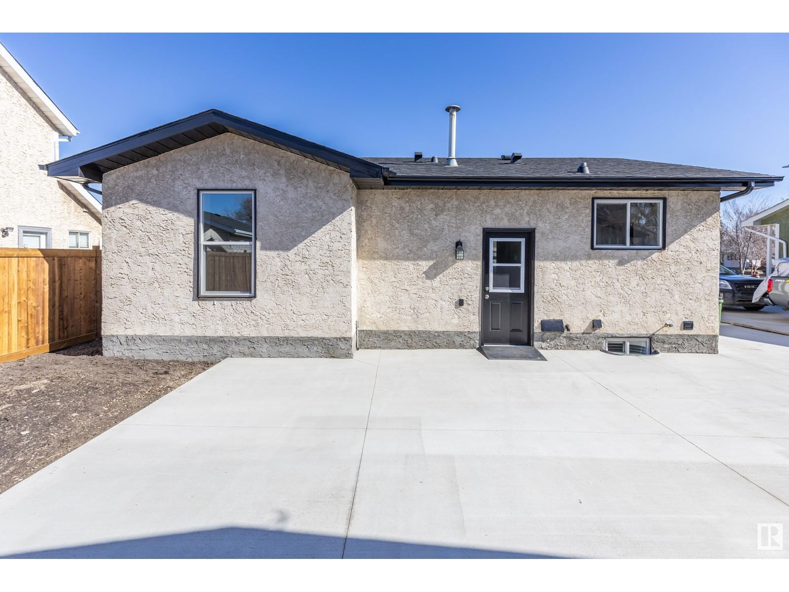 NW - 2115 145 AV Image 26