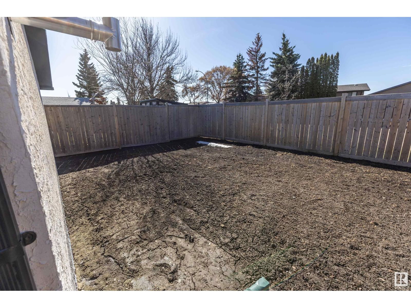 NW - 2115 145 AV Image 28