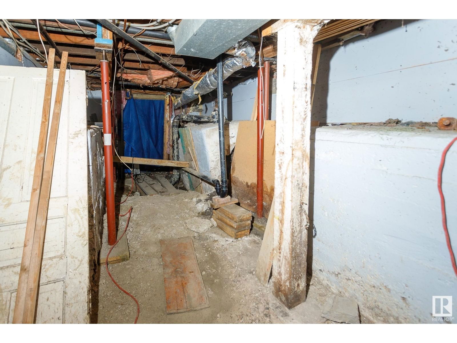 11916 95A ST NW Image 13