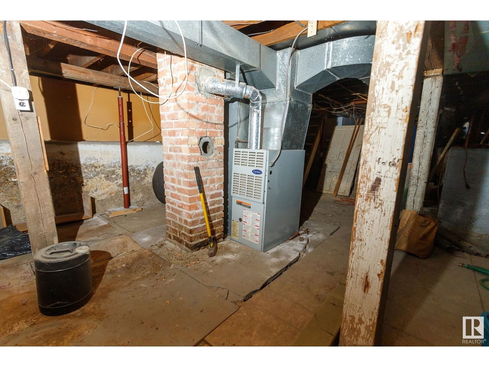 11916 95A ST NW Image 14