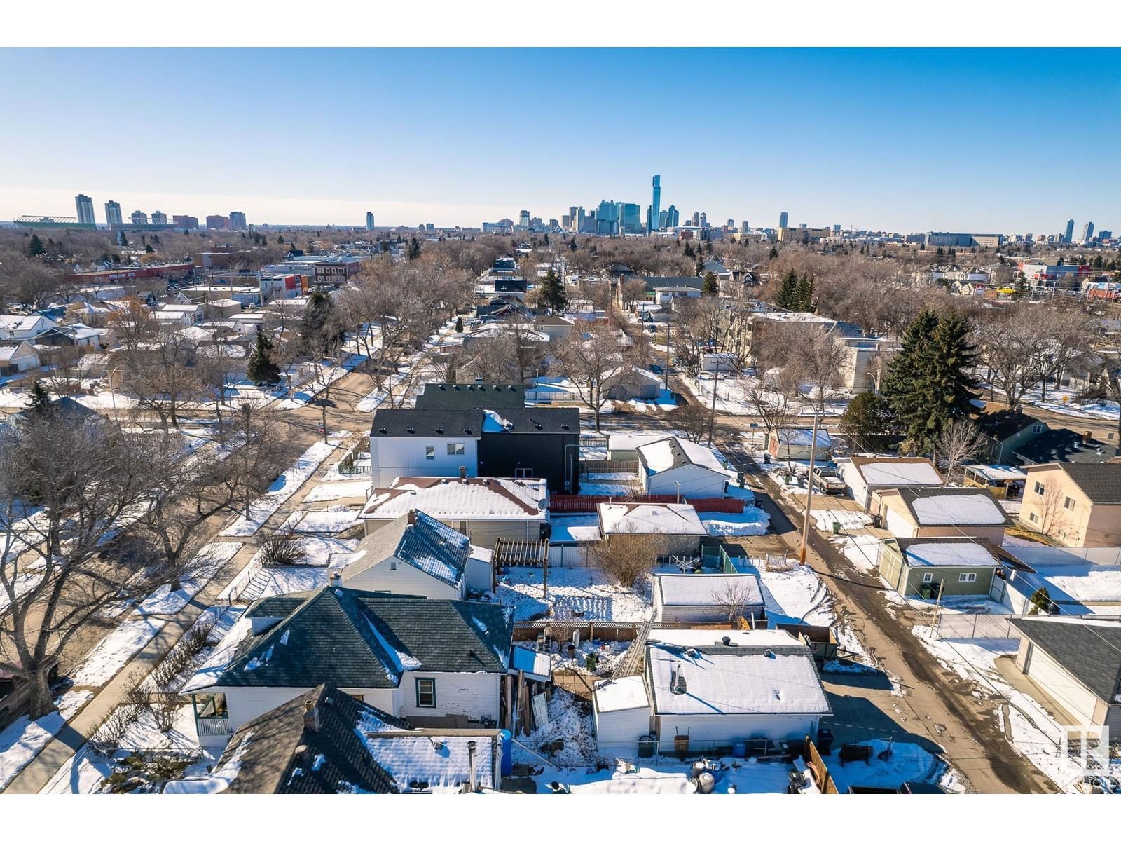 11916 95A ST NW Image 2