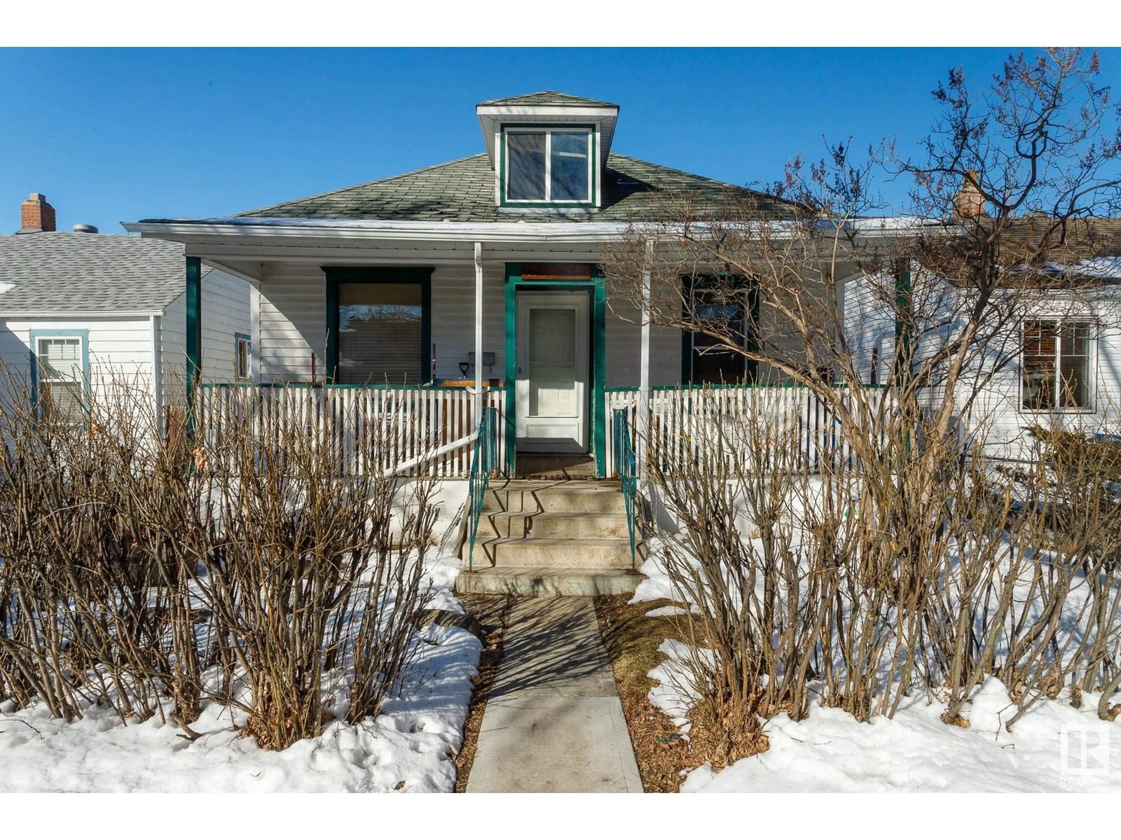 11916 95A ST NW Image 32