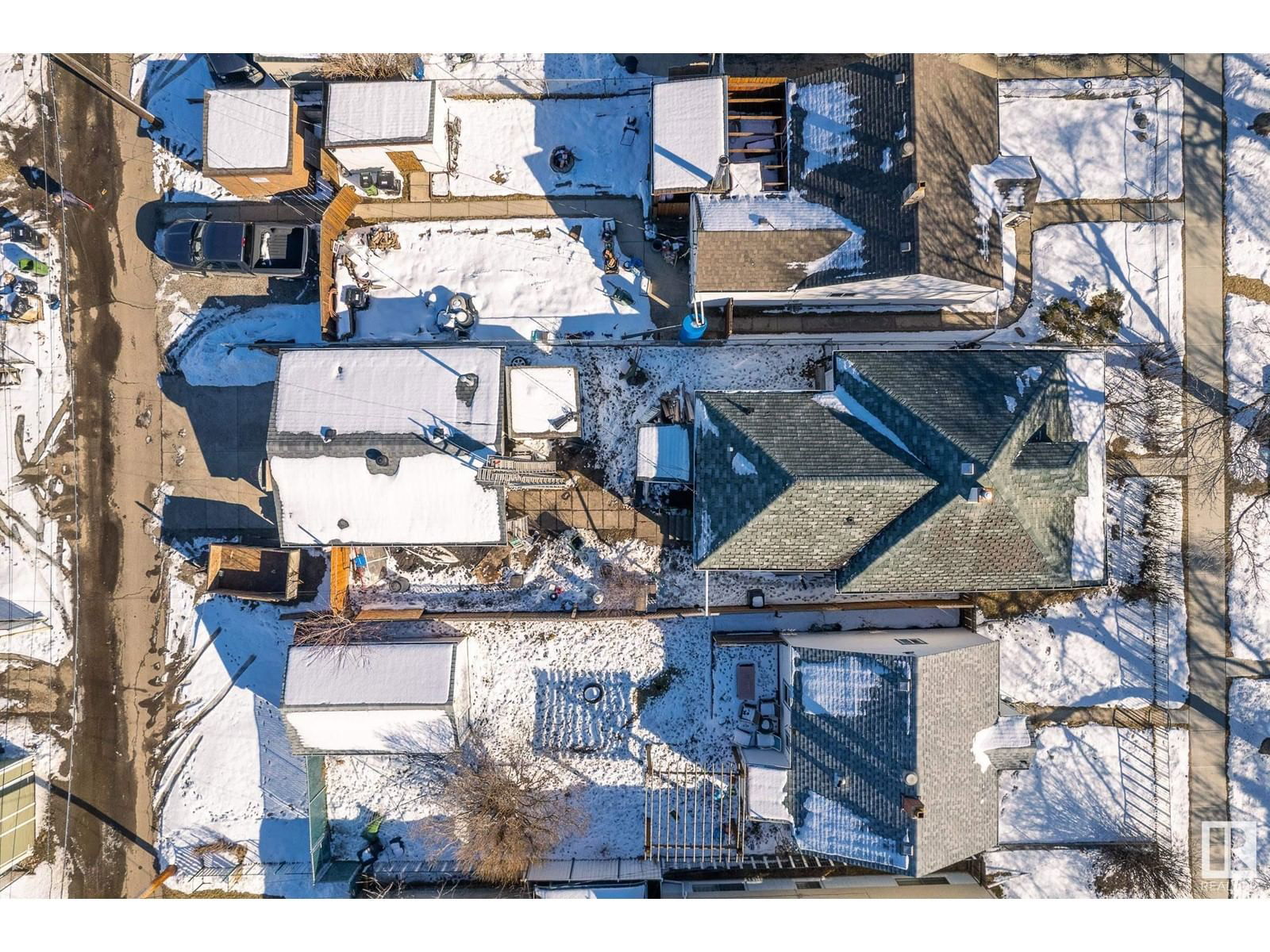 11916 95A ST NW Image 34