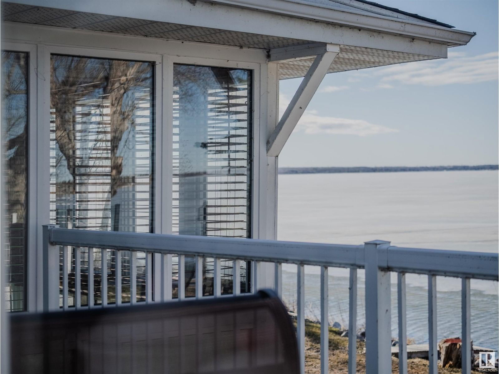 316 3 STREET Image 11