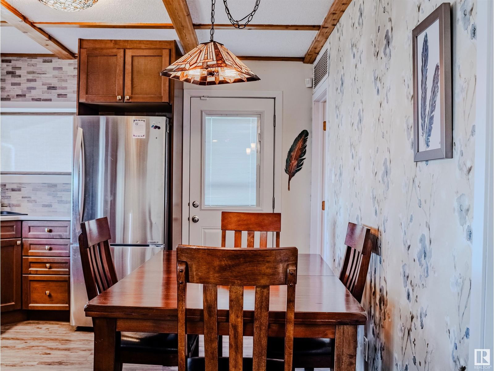 316 3 STREET Image 15