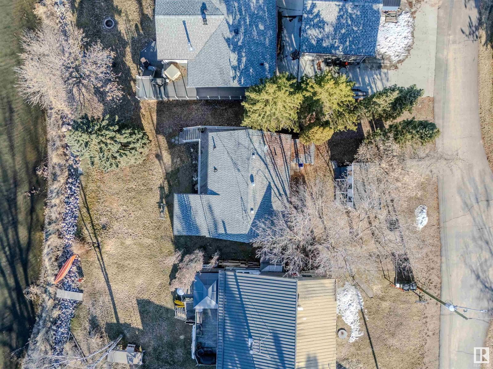 316 3 STREET Image 64