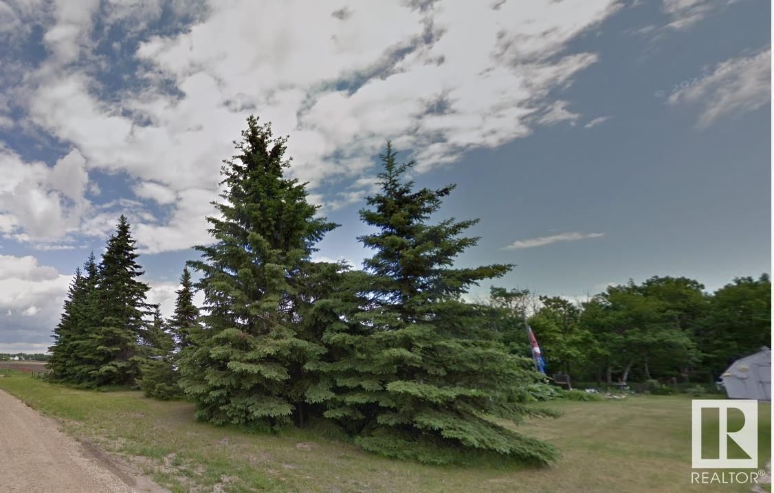5027 47 ST Image 4