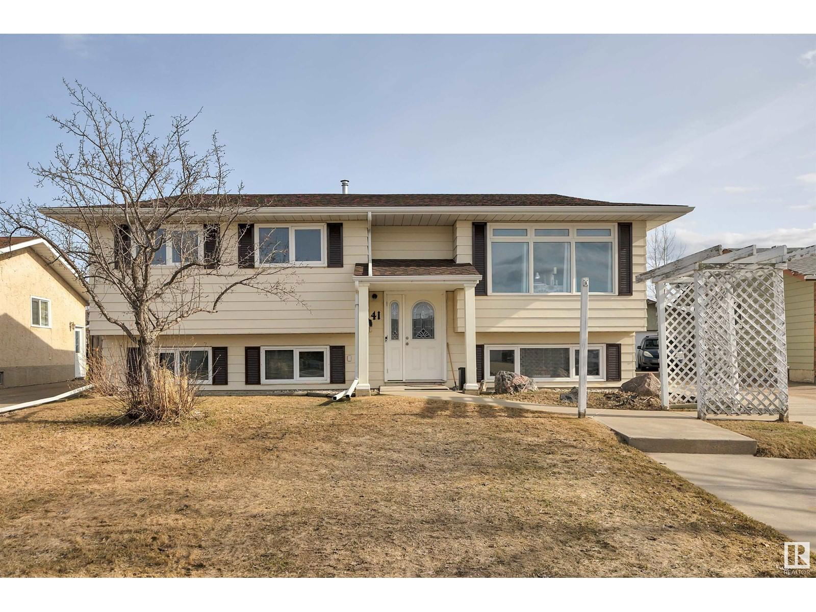 41 South Park Dr Leduc, Alberta