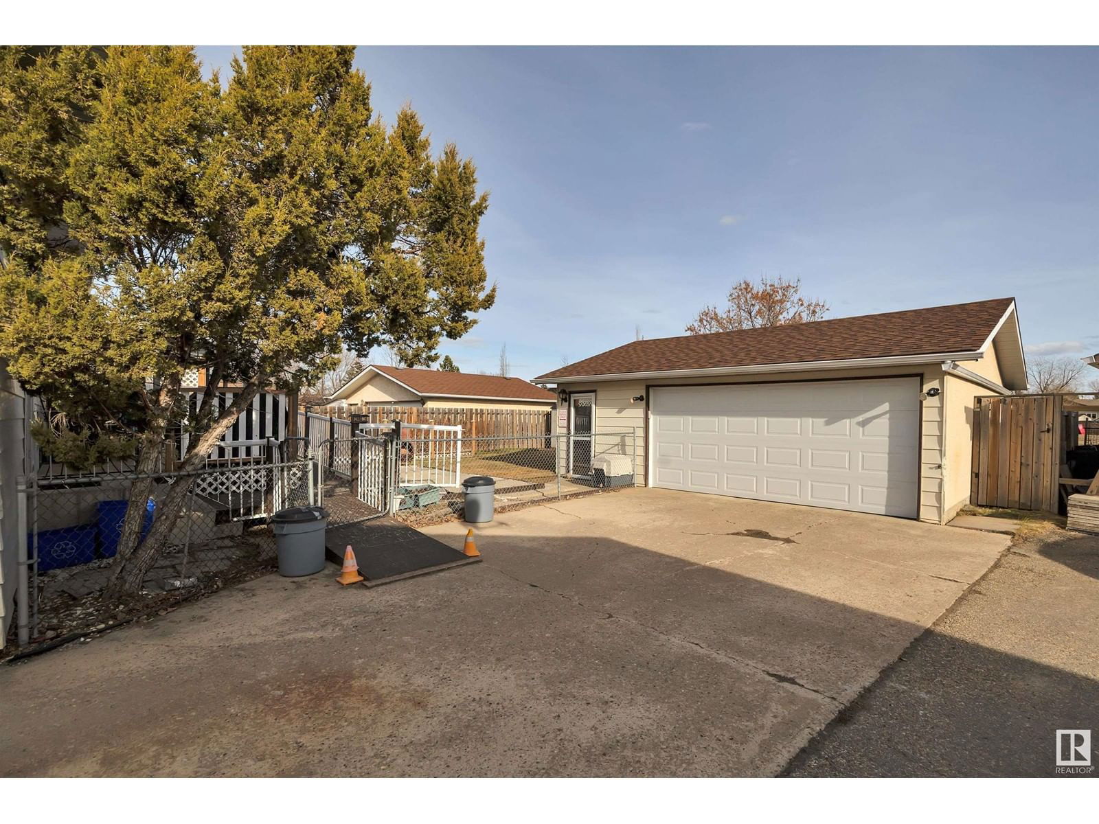 41 South Park Dr Leduc, Alberta