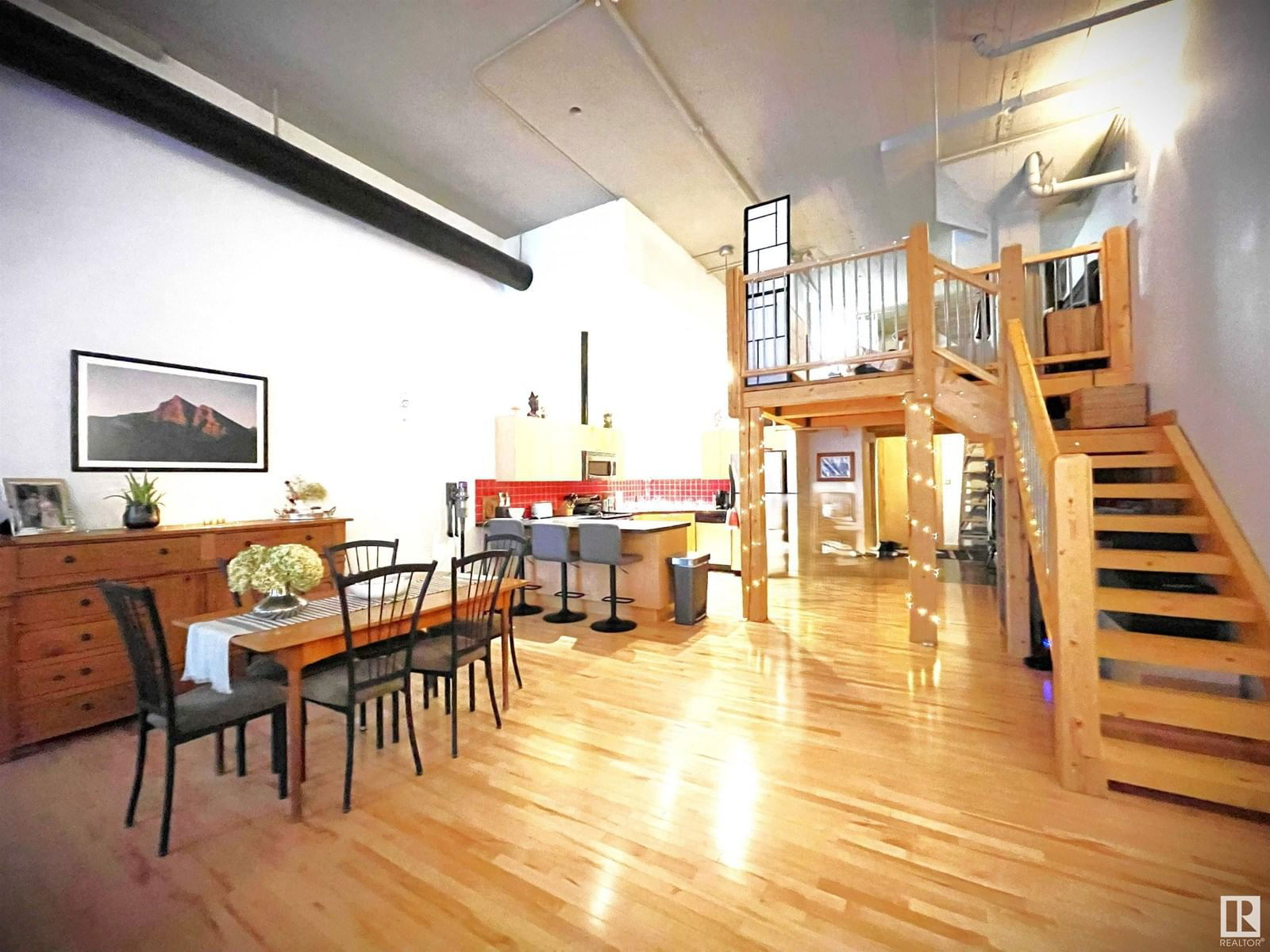 #105 - 10265 107 ST NW Image 3