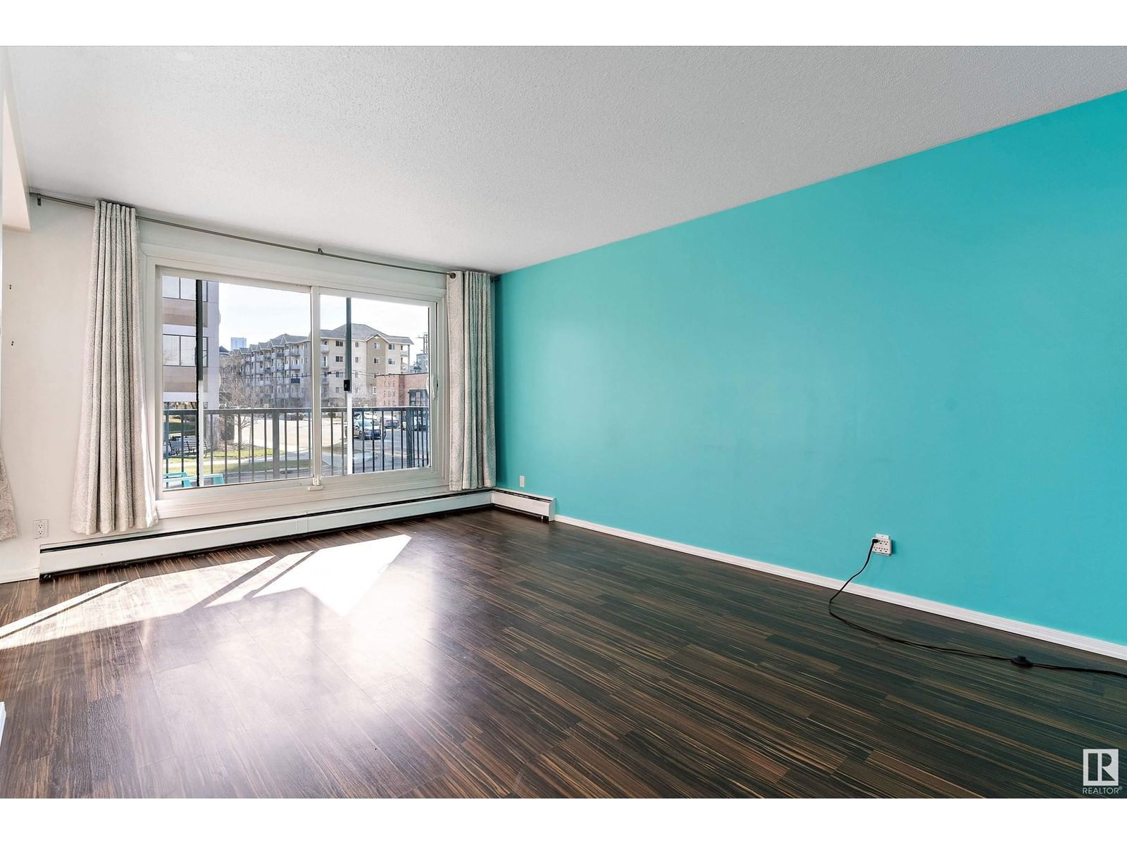 #202 - 10606 123 ST Image 3