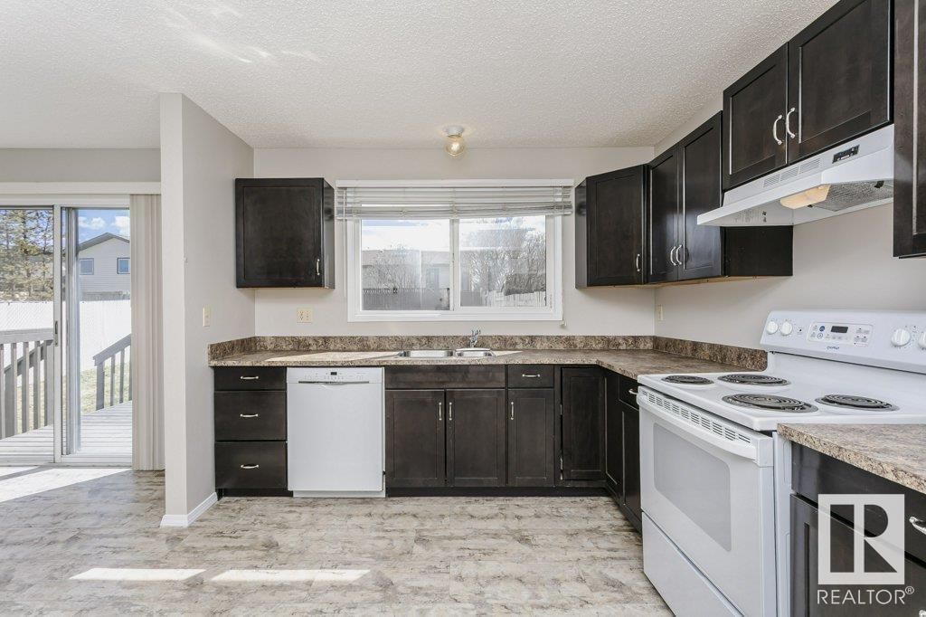4329 Southpark Dr Leduc, Alberta