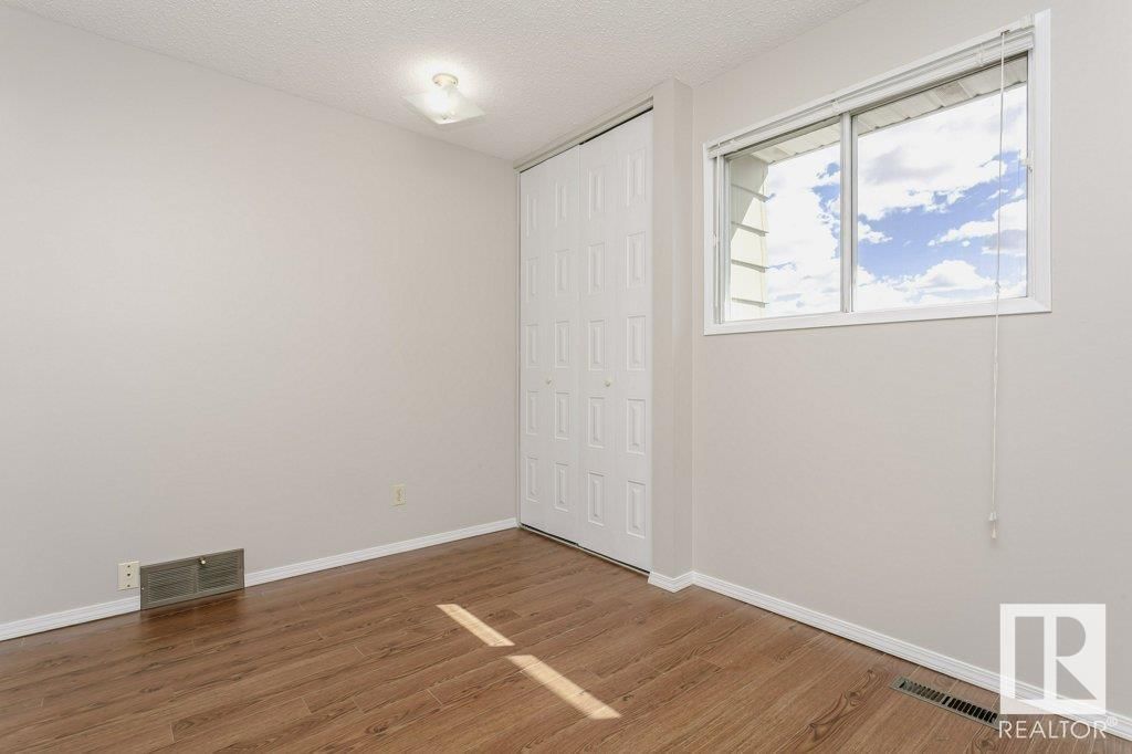 4329 Southpark Dr Leduc, Alberta