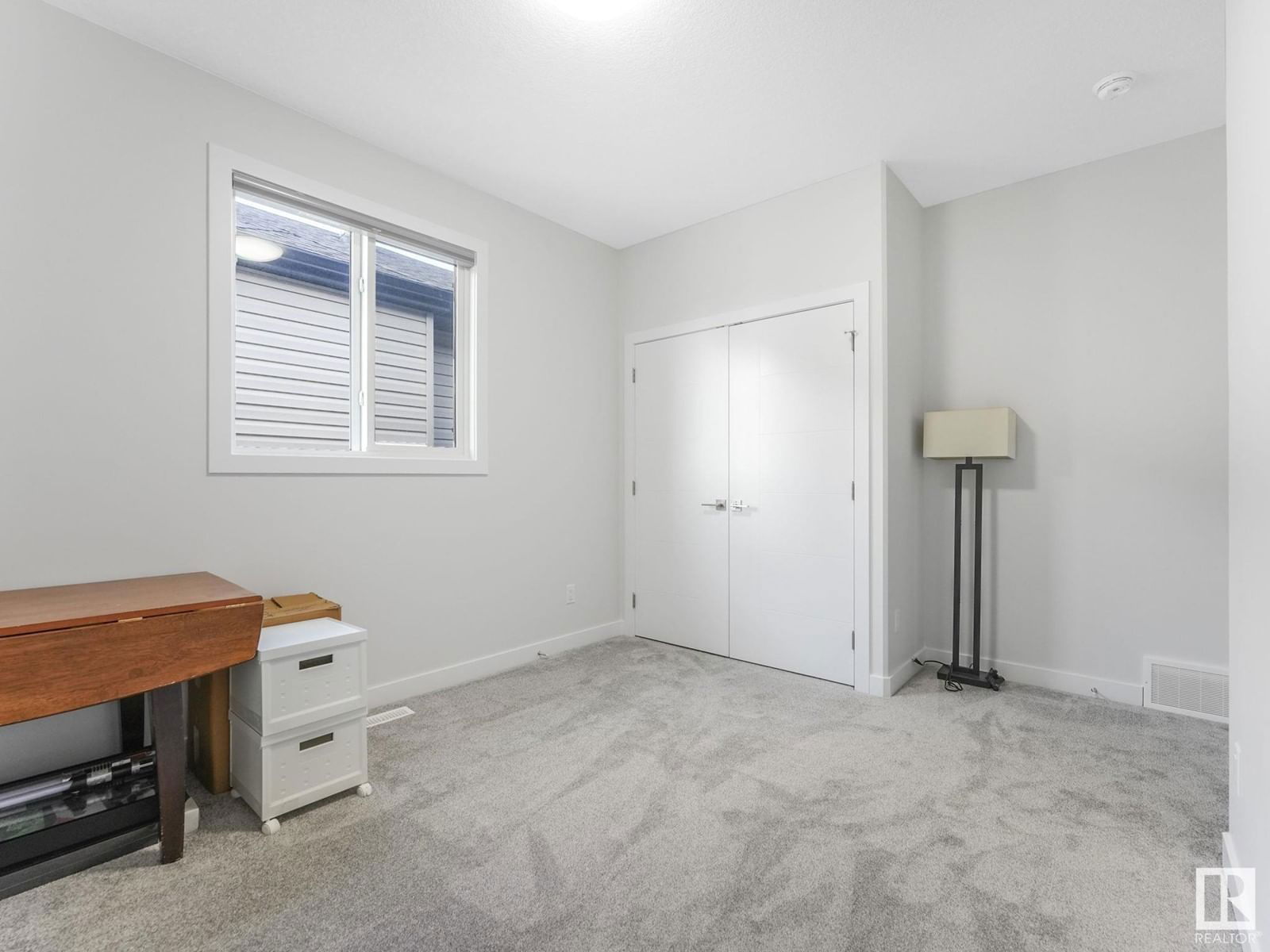 NW - 1104 152 AV Image 25